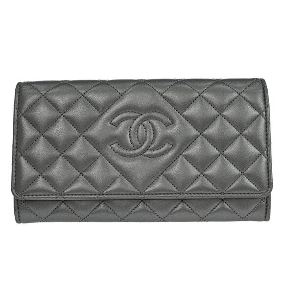 Chanel Silver Lambskin Long Wallet - Picture 1 of 7